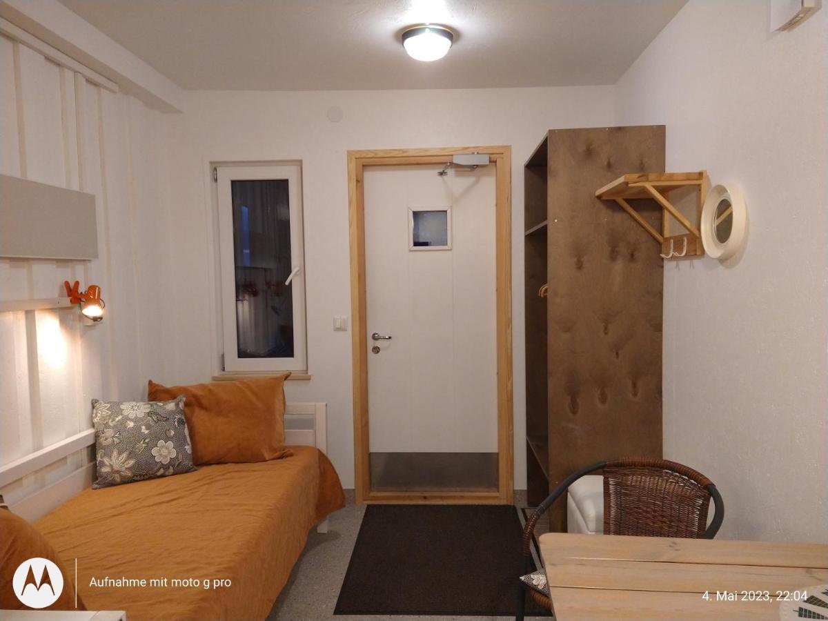 Lahemaa Kohvikann B & B, Caravan Park Палмсе Экстерьер фото